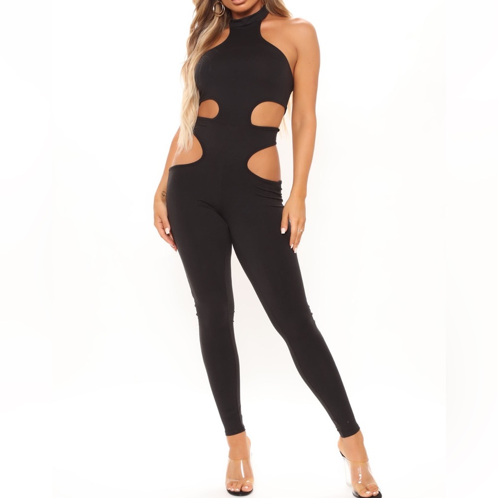 Cut out for you jumpsuit- Black Size: L